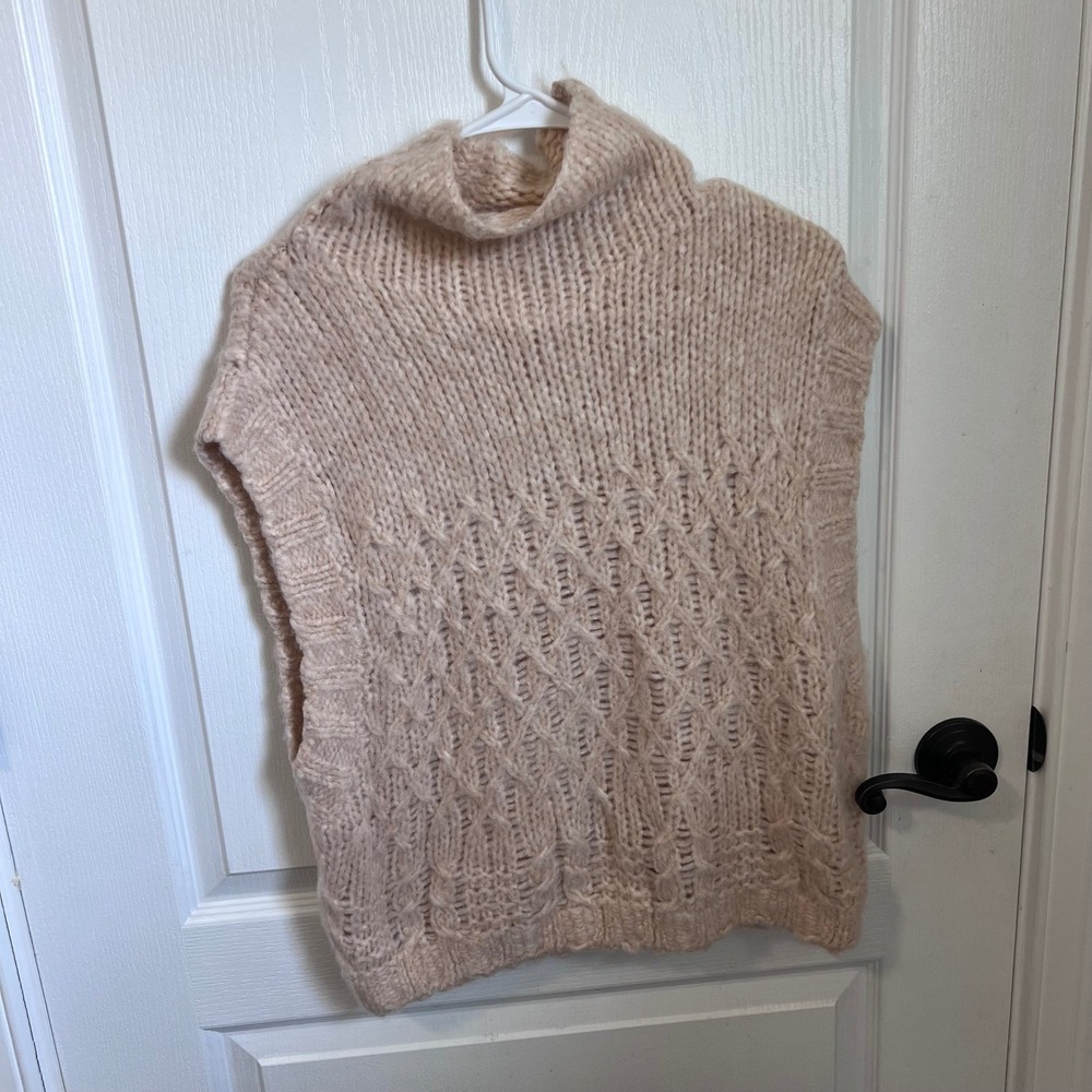 Free People West Coast Vest Powder Puff Cream Chunky Knit Mock Neck New S - Picture 3 of 9